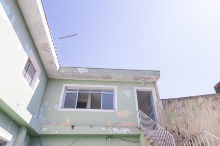 Casa para alugar com 65m², 2 quartos e sem vagaFachada