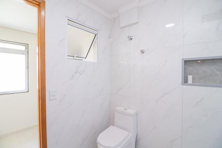 Casa para alugar com 65m², 2 quartos e sem vagaBanheiro