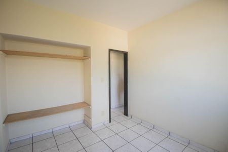 Quarto 2 de apartamento para alugar com 2 quartos, 55m² em Alcantara, São Gonçalo