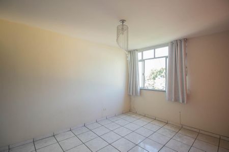 Sala de apartamento para alugar com 2 quartos, 55m² em Alcantara, São Gonçalo