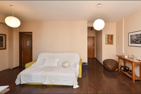 Apartamento à venda com 138m², 4 quartos e 2 vagasSala Ambientes