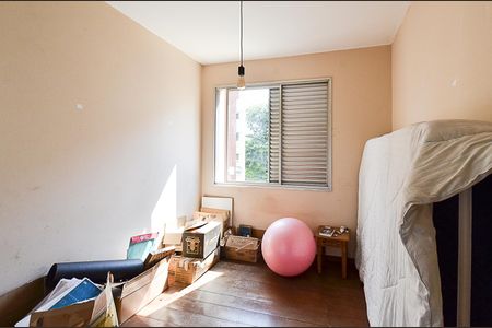 Apartamento à venda com 138m², 4 quartos e 2 vagasQuarto 3