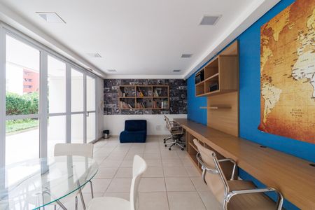 Apartamento à venda com 65m², 2 quartos e 1 vagaÁrea comum