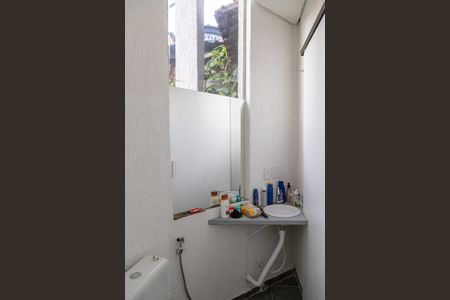 Banheiro do Studio  de kitnet/studio para alugar com 1 quarto, 38m² em Vila Nossa Senhora de Fatima, Guarulhos