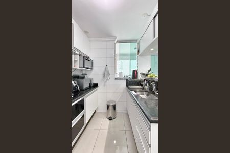 Apartamento à venda com 105m², 4 quartos e 3 vagasCozinha