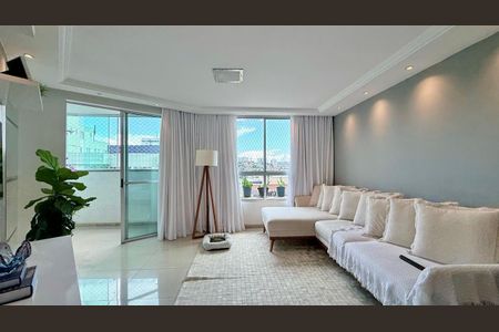 Apartamento à venda com 105m², 4 quartos e 3 vagasSala