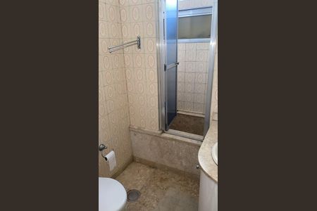 Apartamento para alugar com 77m², 2 quartos e 1 vaga Apartamento para alugar com 77m², 2 quartos e 1 vagaBanheiro