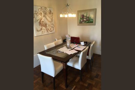 Apartamento para alugar com 77m², 2 quartos e 1 vaga Apartamento para alugar com 77m², 2 quartos e 1 vagaSala