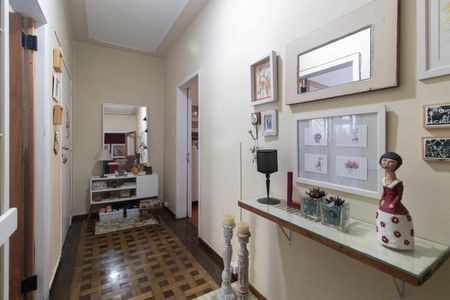 Apartamento à venda com 104m², 3 quartos e sem vagaCorredor