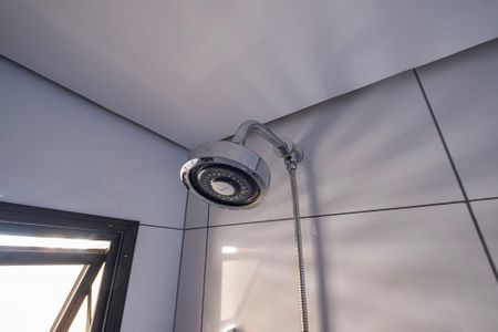 Banheiro de kitnet/studio à venda com 1 quarto, 31m² em Jardins, São Paulo