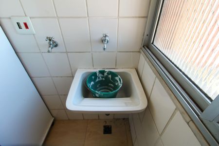 Apartamento à venda com 78m², 3 quartos e 1 vagaÁrea de Serviço