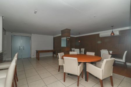 Apartamento para alugar com 75m², 3 quartos e 1 vagaÁrea comum - Salão de festas