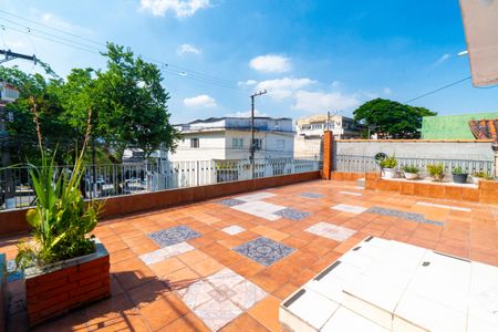 Casa à venda com 185m², 2 quartos e 3 vagasVaranda