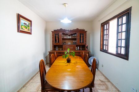 Casa à venda com 185m², 2 quartos e 3 vagasSala de Jantar