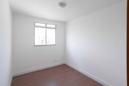 Apartamento para alugar com 58m², 2 quartos e 1 vagaQuarto 1