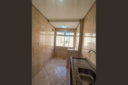 Cozinha de apartamento para alugar com 2 quartos, 57m² em Marechal Rondon, Canoas