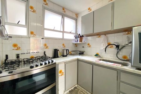 Apartamento à venda com 132m², 3 quartos e 2 vagasCozinha