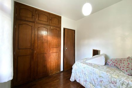 Apartamento à venda com 132m², 3 quartos e 2 vagasQuarto 3
