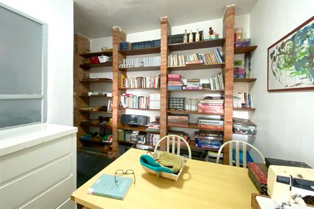 Apartamento à venda com 132m², 3 quartos e 2 vagasEscritorio