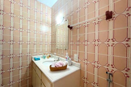 Apartamento à venda com 132m², 3 quartos e 2 vagasBanheiro da Suíte 1