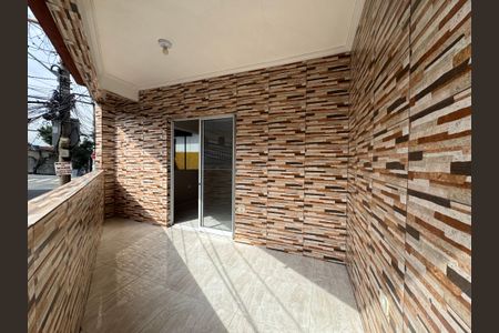 Sacada de casa para alugar com 2 quartos, 60m² em São Pedro, Osasco