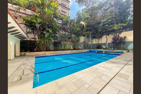 Apartamento à venda com 130m², 3 quartos e 1 vagaÁrea externa