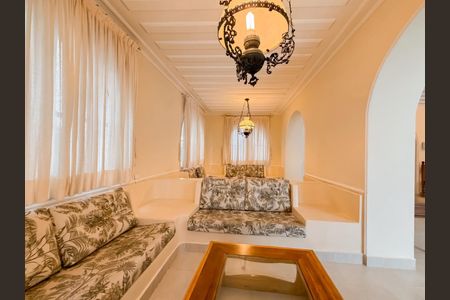 Apartamento à venda com 130m², 3 quartos e 1 vagaÁrea externa