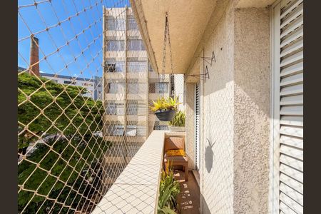 Apartamento à venda com 130m², 3 quartos e 1 vagaVaranda