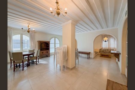 Apartamento à venda com 130m², 3 quartos e 1 vagaÁrea externa