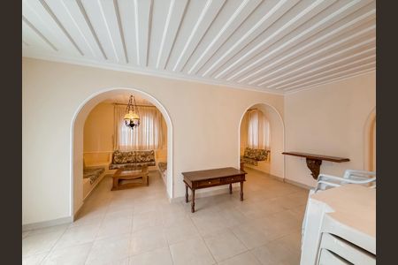 Apartamento à venda com 130m², 3 quartos e 1 vagaÁrea externa