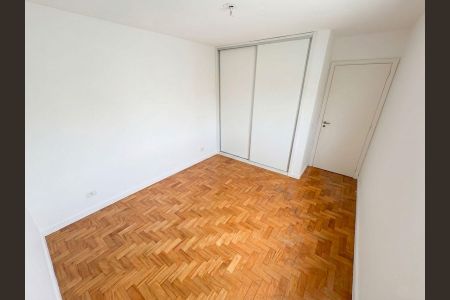 Apartamento à venda com 130m², 3 quartos e 1 vagaQuarto