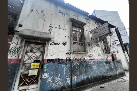 Casa para alugar com 100m², 2 quartos e sem vagaFachada