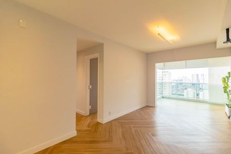 Apartamento à venda com 73m², 2 quartos e 1 vaga Apartamento à venda com 73m², 2 quartos e 1 vagaSala