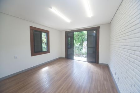 Casa de condomínio à venda com 380m², 5 quartos e 10 vagas Casa de condomínio à venda com 380m², 5 quartos e 10 vagassuite 3