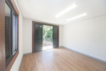 Casa de condomínio à venda com 380m², 5 quartos e 10 vagas Casa de condomínio à venda com 380m², 5 quartos e 10 vagassuite 3