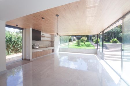 Área gourmet de casa de condomínio à venda com 5 quartos, 380m² em Retiro do Chale, Brumadinho
