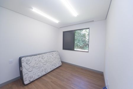Casa de condomínio à venda com 380m², 5 quartos e 10 vagas Casa de condomínio à venda com 380m², 5 quartos e 10 vagassuite 1