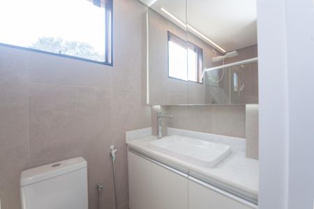 Casa de condomínio à venda com 380m², 5 quartos e 10 vagas Casa de condomínio à venda com 380m², 5 quartos e 10 vagasbanheiro suite 3