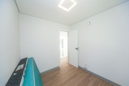 quarto  de casa de condomínio à venda com 5 quartos, 380m² em Retiro do Chale, Brumadinho