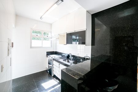 Apartamento para alugar com 60m², 2 quartos e 2 vagasCozinha