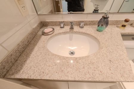 Apartamento à venda com 59m², 2 quartos e 1 vagaBanheiro