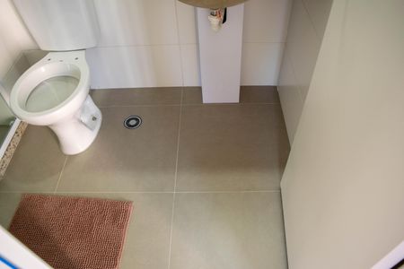 Apartamento à venda com 46m², 2 quartos e 1 vagaBanheiro Social