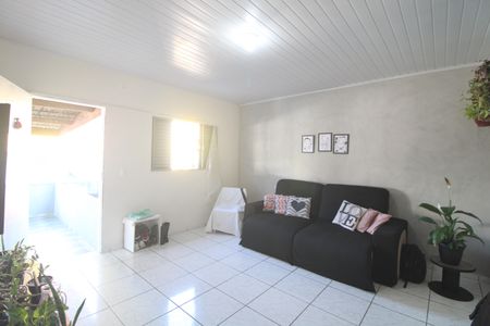 Casa para alugar com 110m², 2 quartos e 1 vagaSala