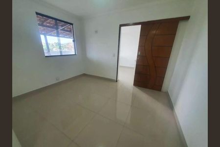 Apartamento para alugar com 2 quartos, 98m² em Cascadura, Rio de Janeiro