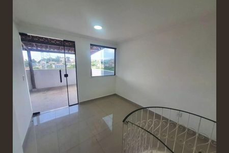 Apartamento para alugar com 2 quartos, 98m² em Cascadura, Rio de Janeiro