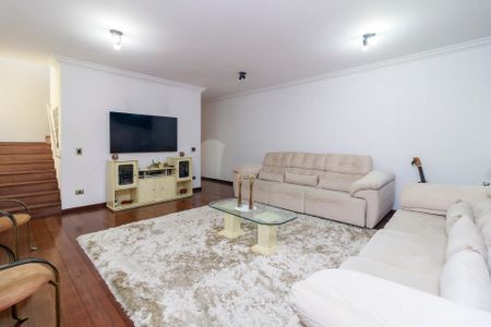 Sala de casa à venda com 3 quartos, 226m² em Jardim Casablanca, São Paulo
