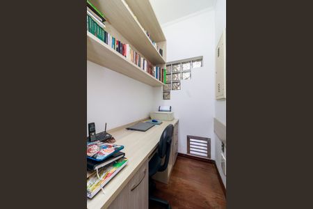 Escritório de casa à venda com 3 quartos, 226m² em Jardim Casablanca, São Paulo