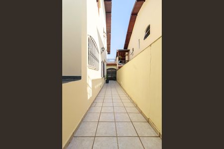 Casa à venda com 226m², 3 quartos e 3 vagas Casa à venda com 226m², 3 quartos e 3 vagasÁrea de Lazer