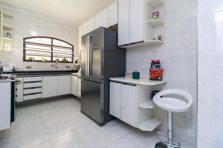 Casa à venda com 226m², 3 quartos e 3 vagas Casa à venda com 226m², 3 quartos e 3 vagasCozinha
