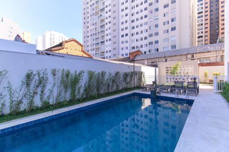 Apartamento para alugar com 27m², 1 quarto e sem vagaÁrea comum - Piscina